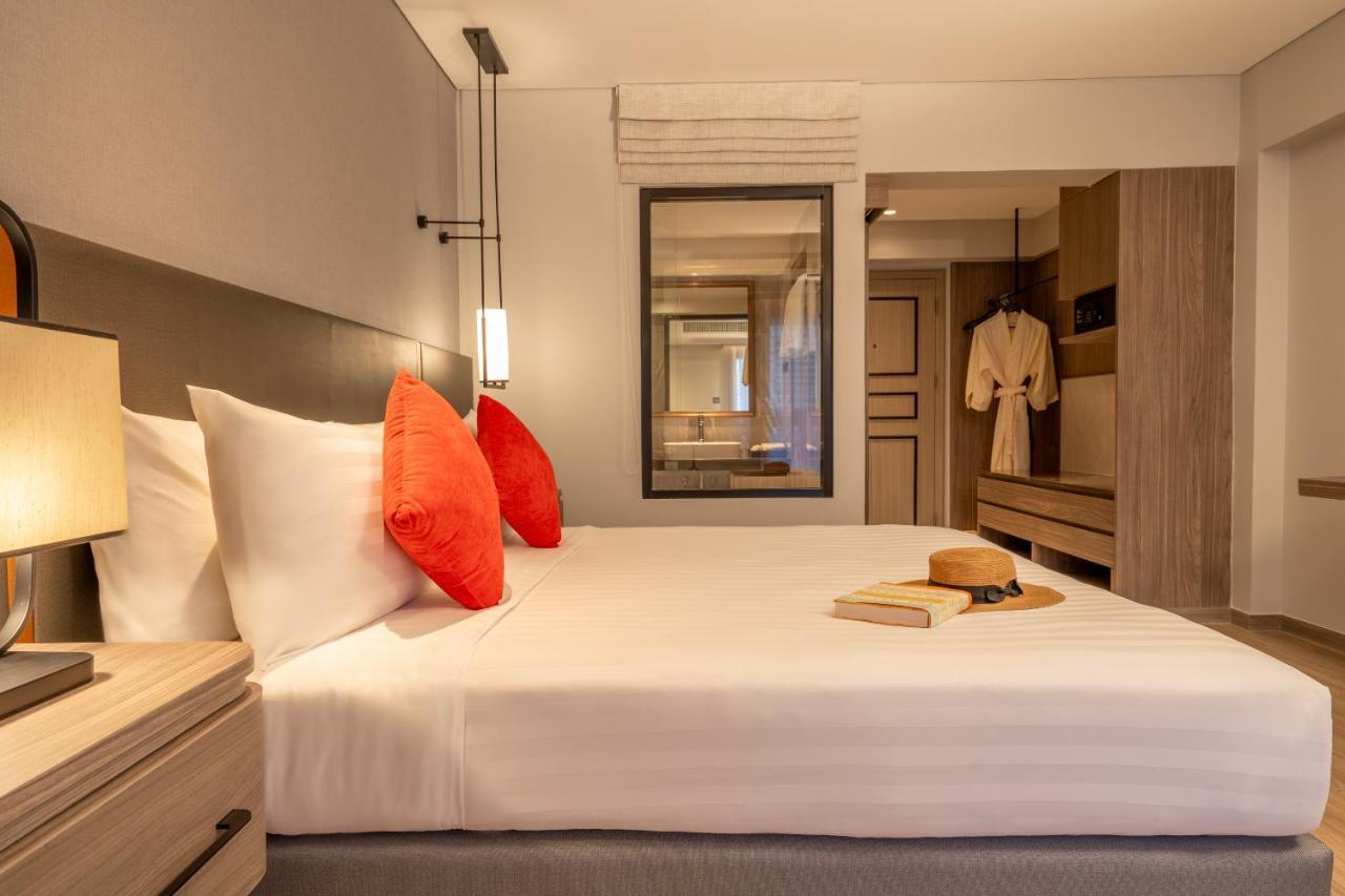 Nh Bangkok Sukhumvit Boulevard Buitenkant foto Deluxe Room